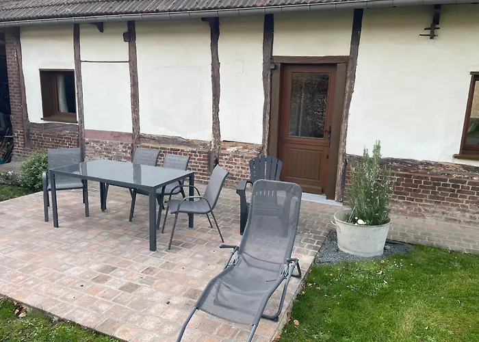 Holiday home Les Charmes De L'yeres *